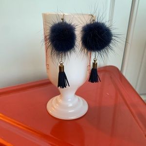 Faux Fur Pom Pom Earrungs